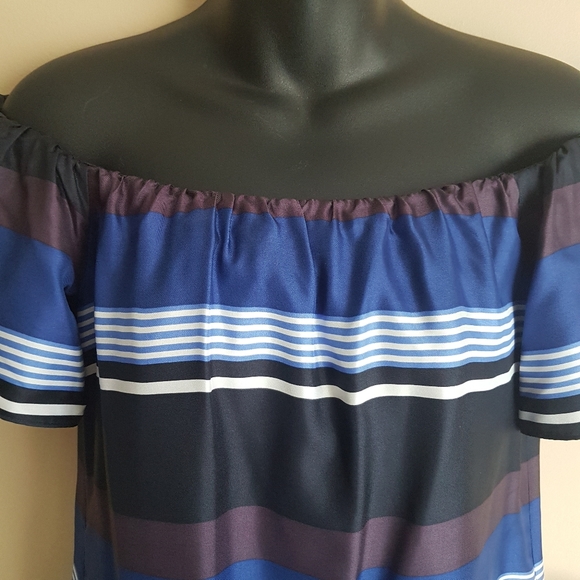 🦋Banana Republic🦋Off Shoulder Tunic Dress - Picture 4 of 7